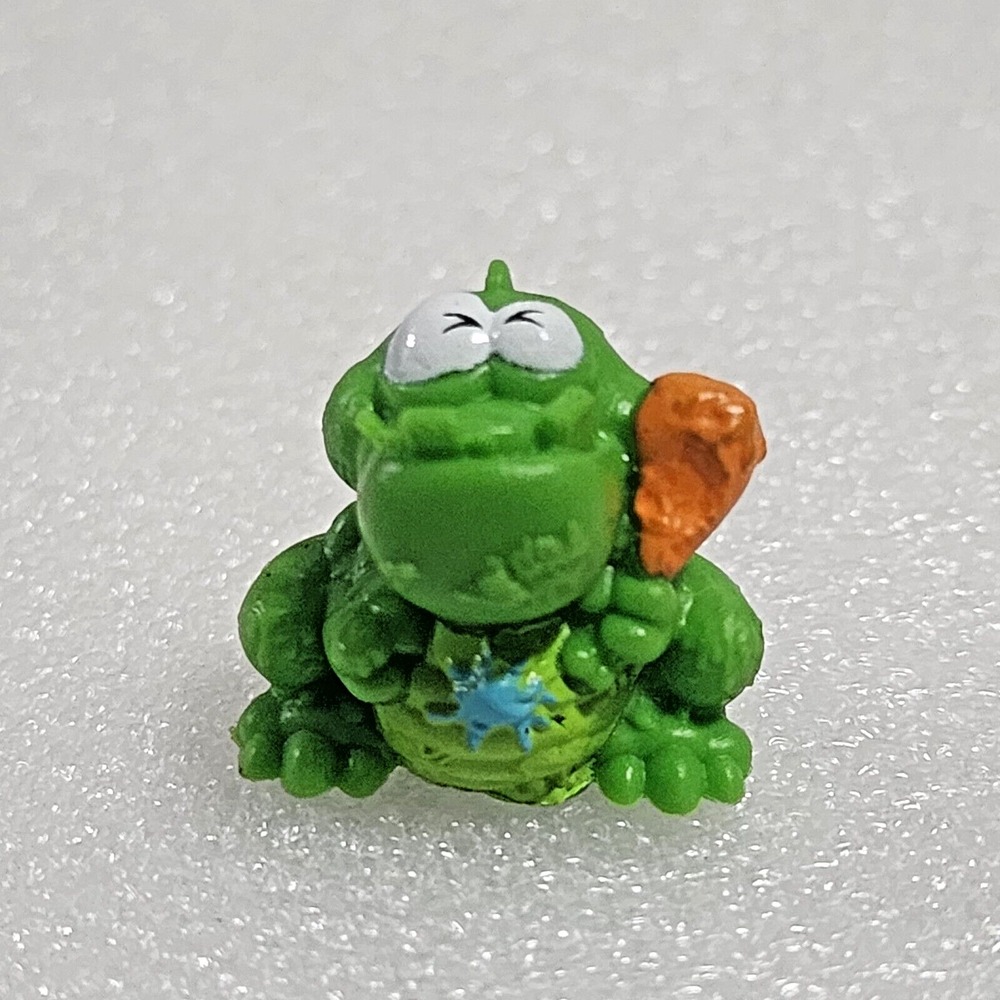Zuru Smashers Series 3 Dino Munch-o-saur Green Rubber Mini Figure 1"